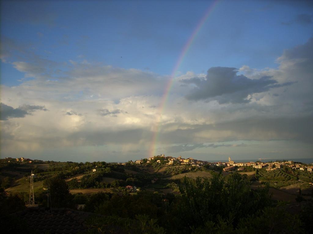 Camping Village Mar Y Sierra San Costanzo Esterno foto